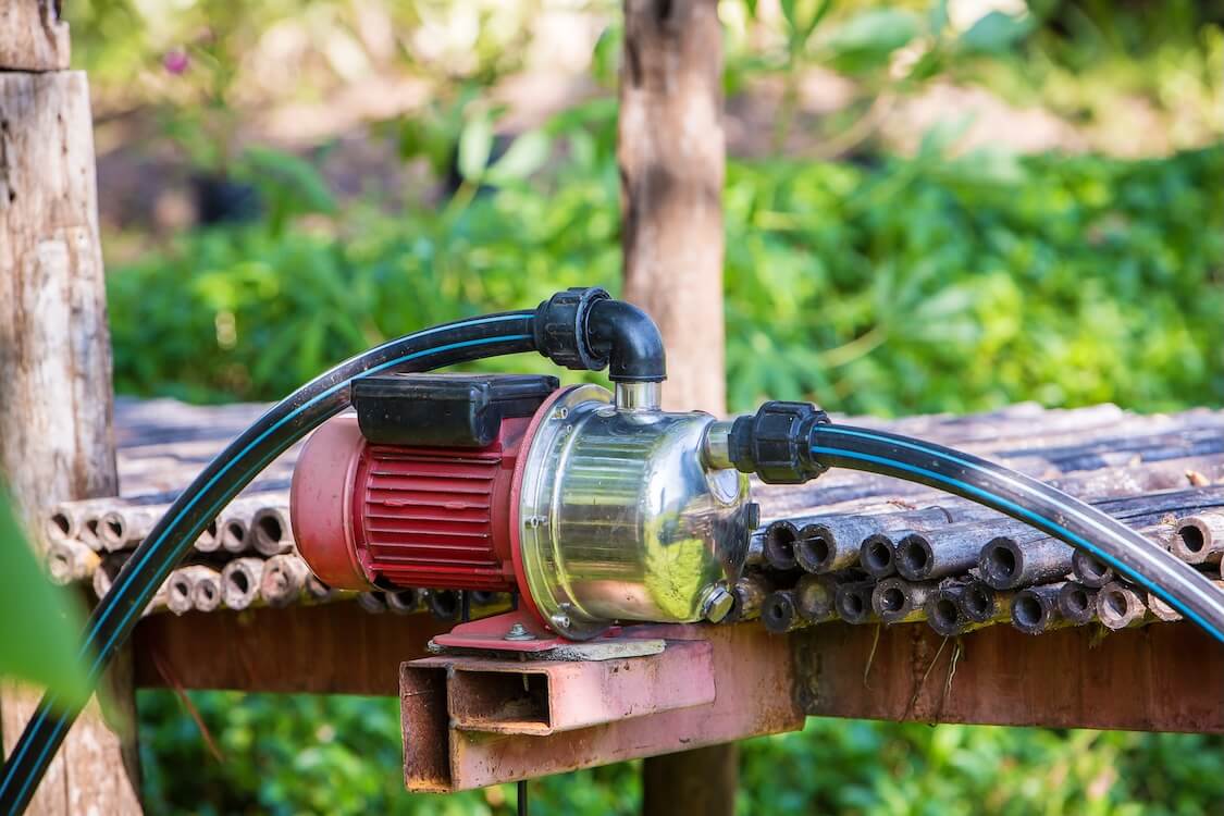 water-pump-suction Emergency plumber in Toronto